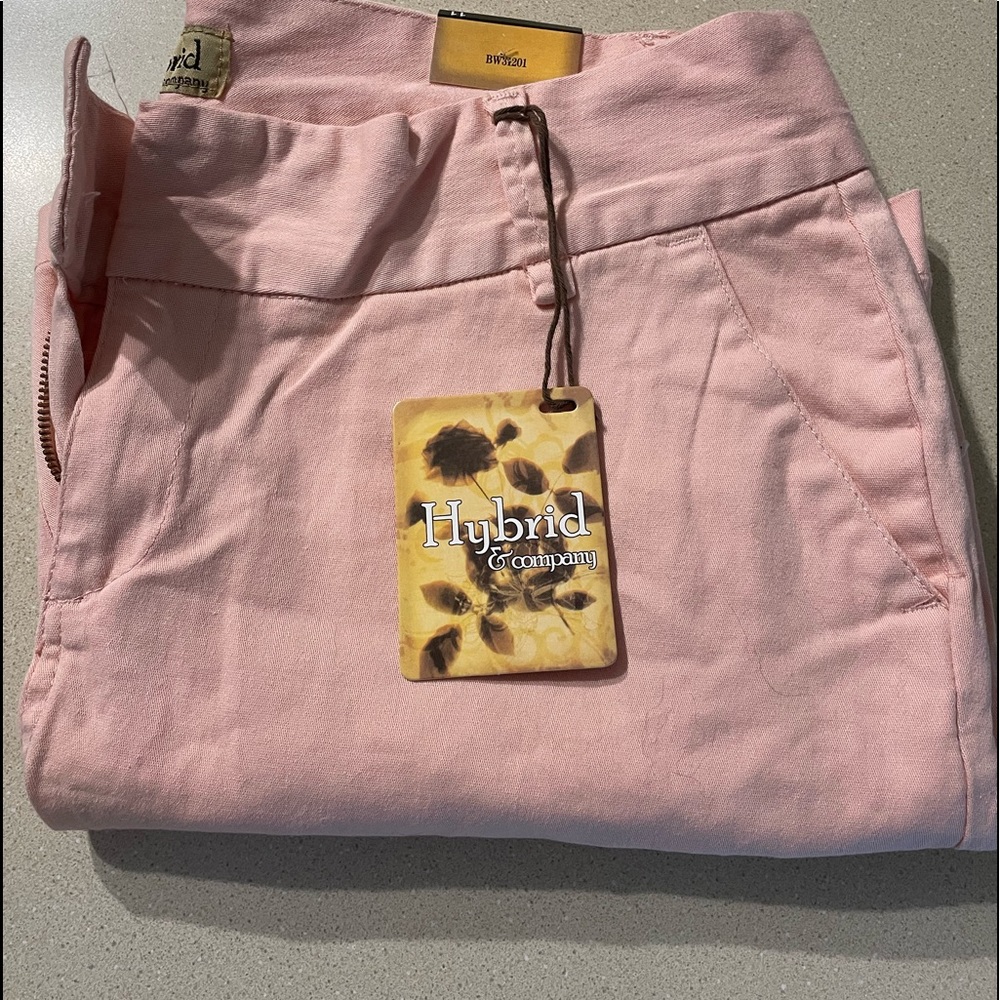Hybrid & Company size 11 pink shorts